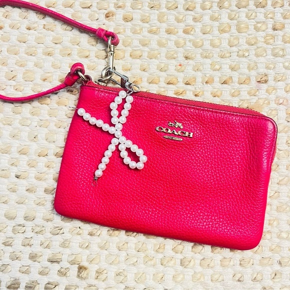 Coach Pink Leather corner zip Wristlet purse & pearl bead bow Charm - Picture 1 of 4